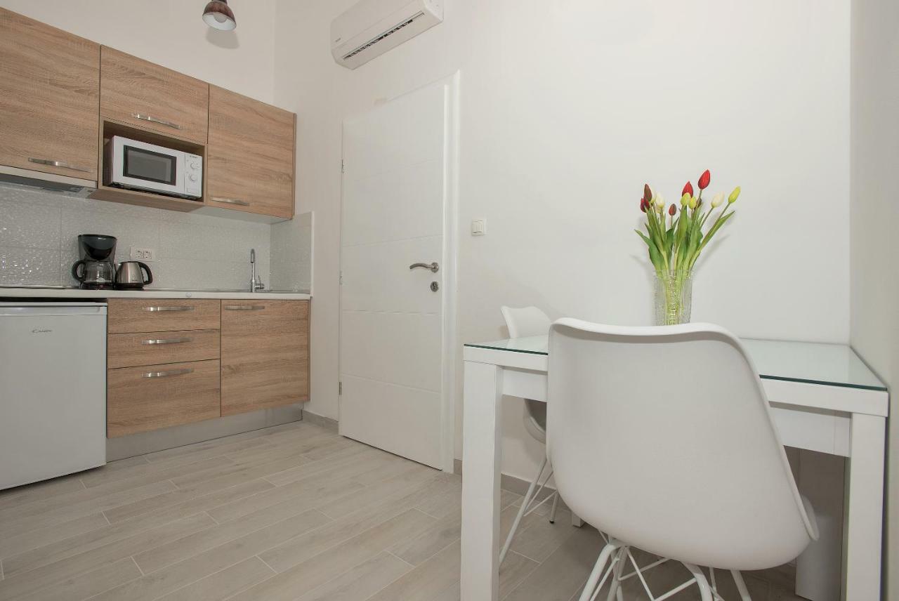 Vila Branka Makarska Exteriör bild