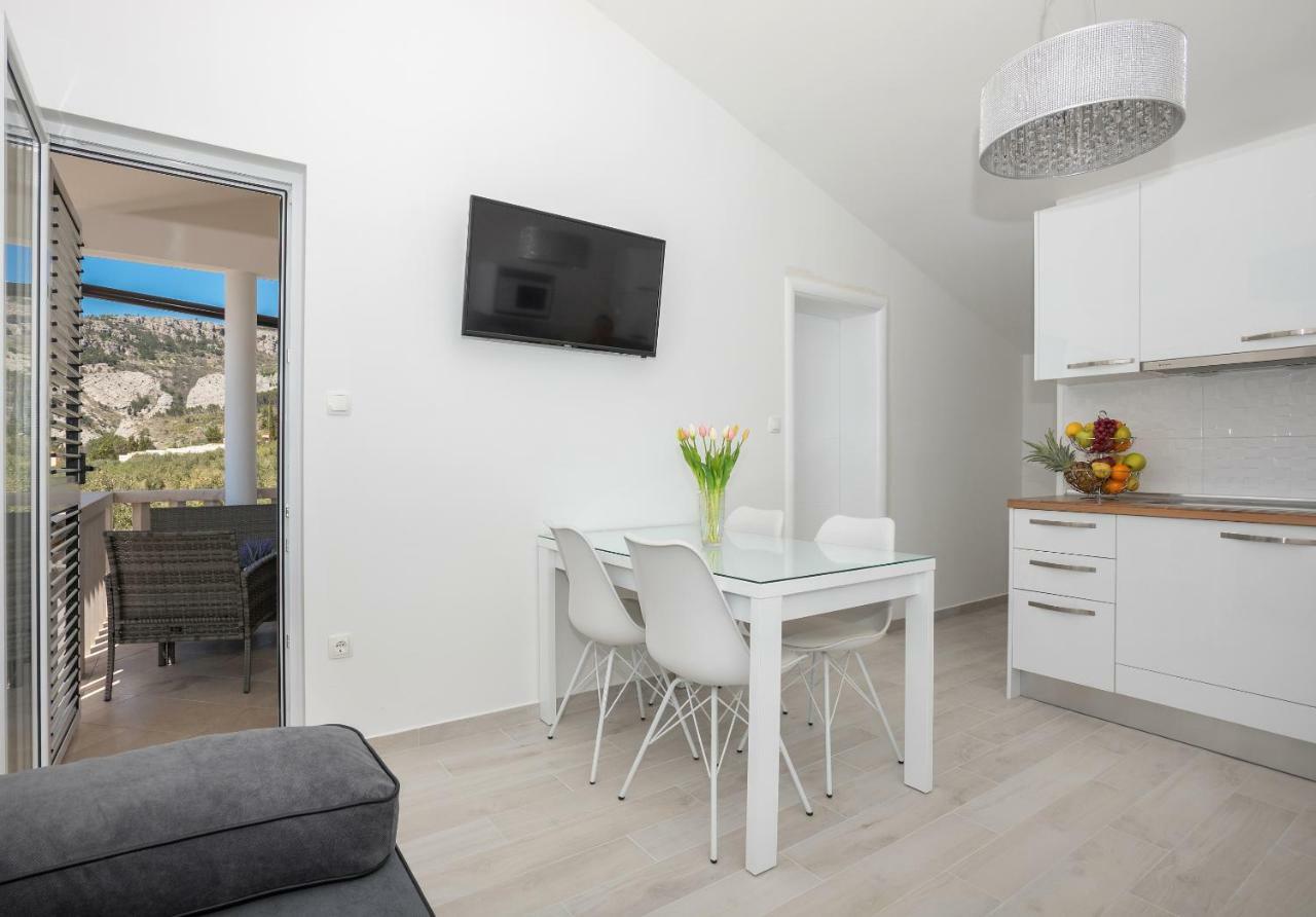 Vila Branka Makarska Exteriör bild