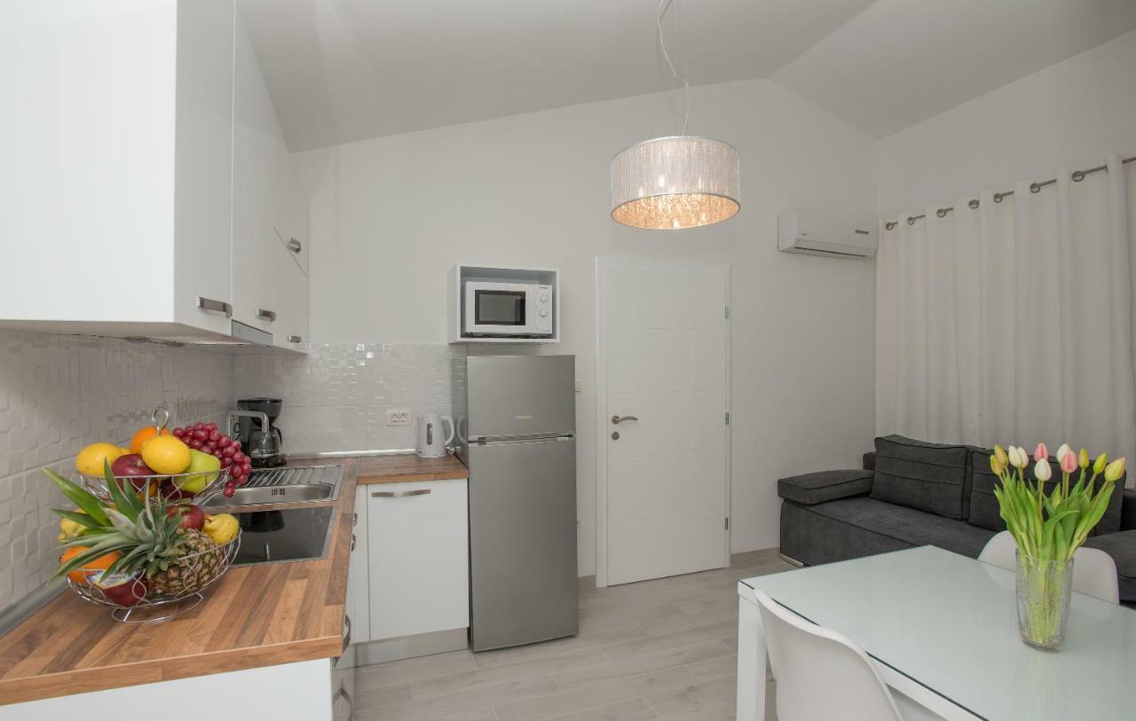 Vila Branka Makarska Exteriör bild